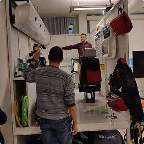 Testing the Mobile Health Unit model with professionals