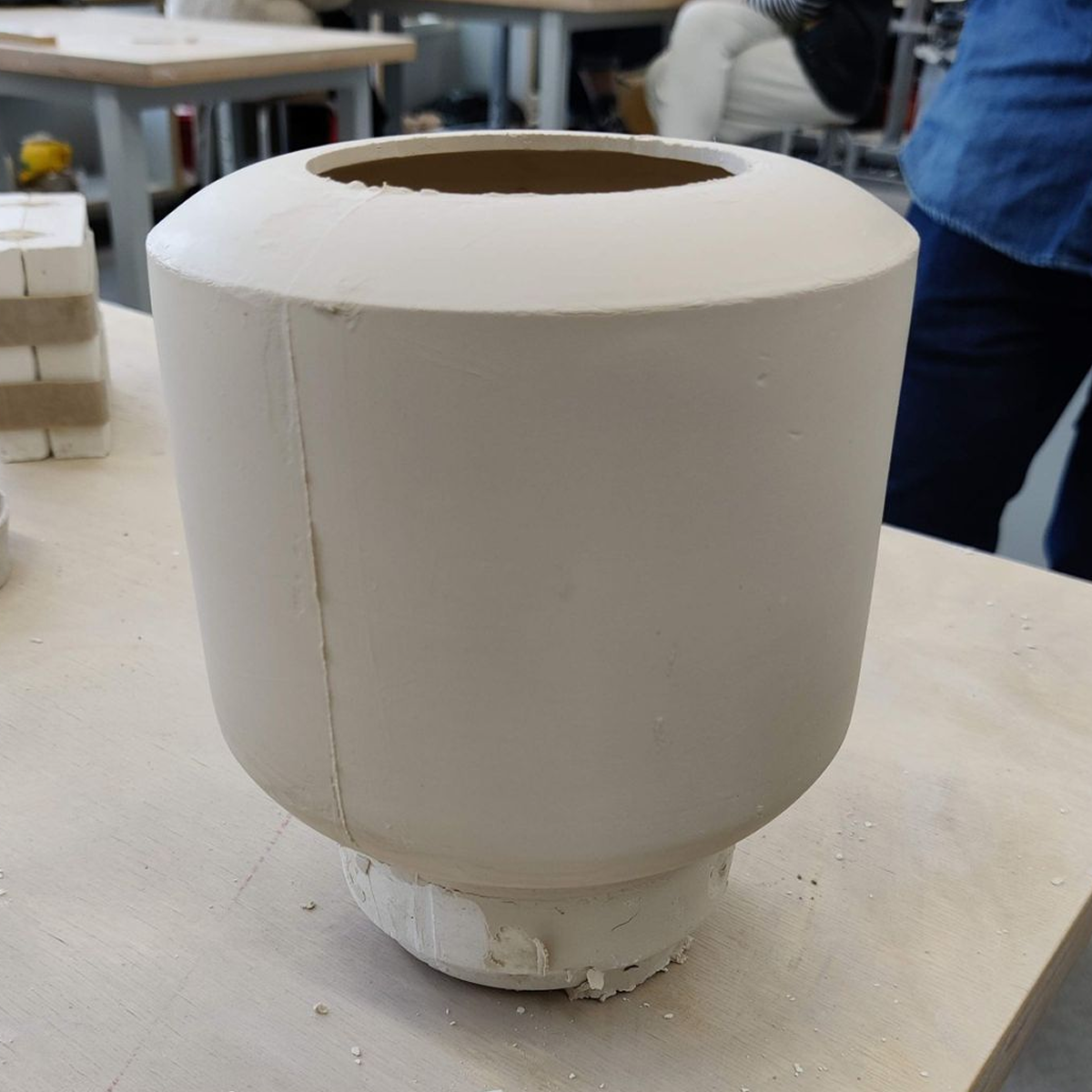 Teekannu body - three part plaster mould